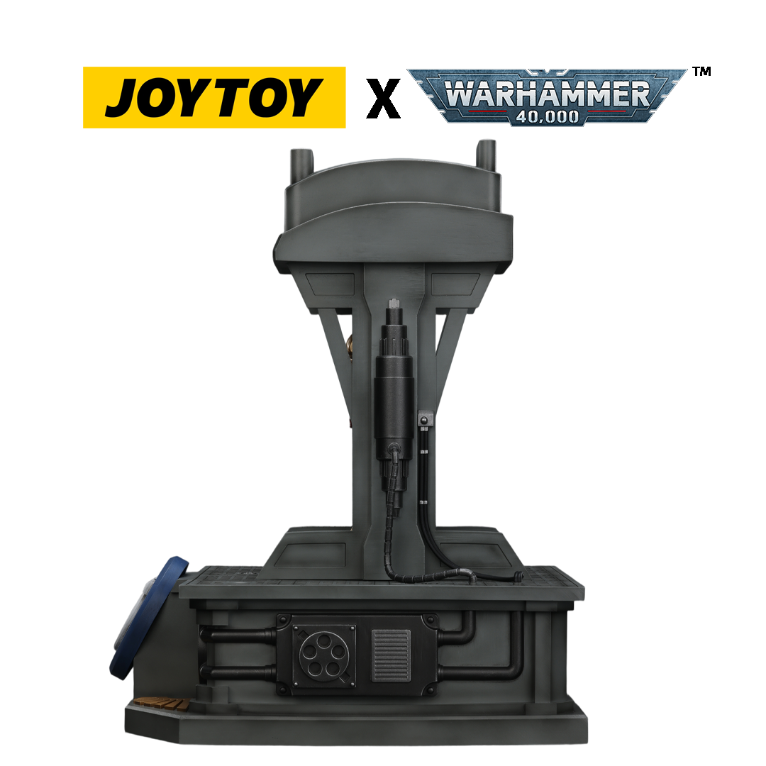 JoyToy Warhammer 40,000: Ultramarines Captain Mk X Helmet and Display Stand (1/1 Scale) Preorder