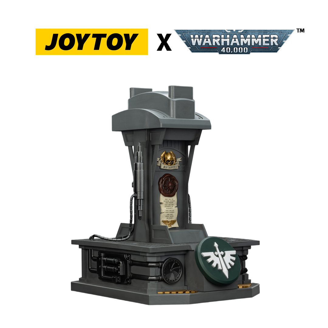 JoyToy Warhammer 40,000: Dark Angels Mk X Helmet and Display Stand (1:1 Scale) Preorder