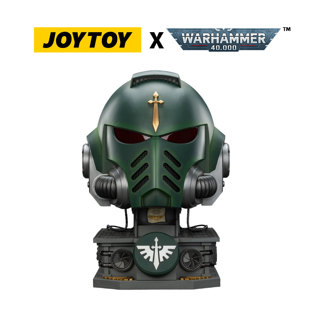 JoyToy Warhammer 40,000: Dark Angels Mk X Helmet and Display Stand (1:1 Scale) Preorder