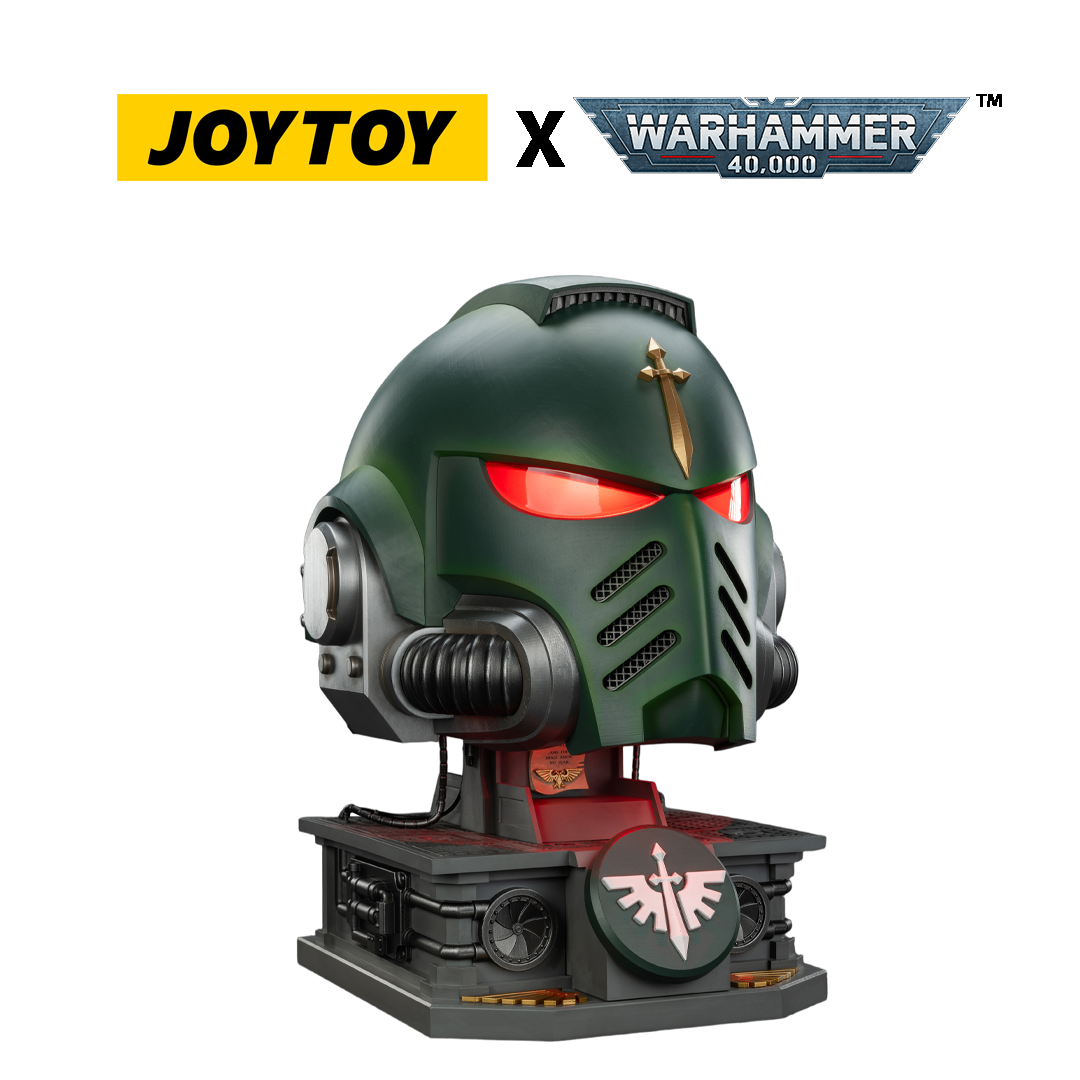 JoyToy Warhammer 40,000: Dark Angels Mk X Helmet and Display Stand (1:1 Scale) Preorder