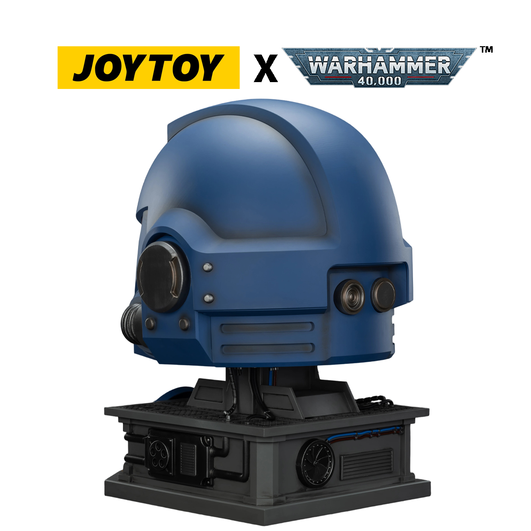 JoyToy Warhammer 40,000: Ultramarines Captain Mk X Helmet and Display Stand (1/1 Scale) Preorder