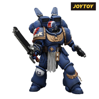 JoyToy Warhammer 40,000: Space Marine 2 Action Figure - Lieutenant Titus (1/18 Scale)