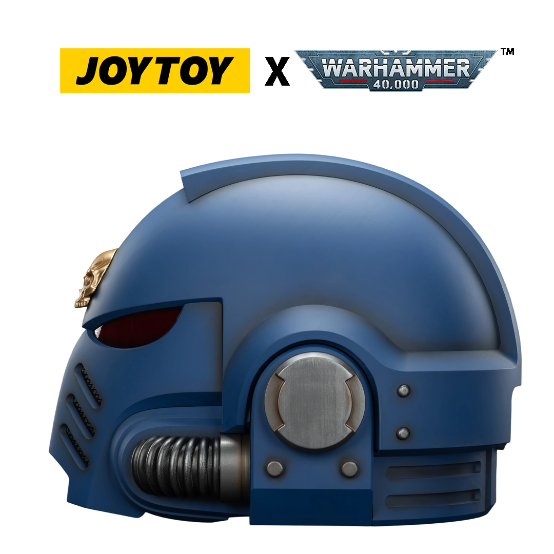 JoyToy Warhammer 40,000: Ultramarines Captain Mk X Helmet (1/1 Scale) Preorder