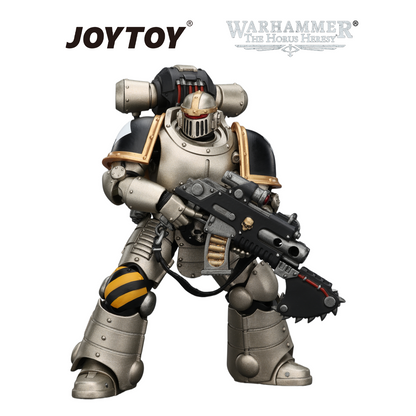 JOYTOY Warhammer The Horus Heresy - Iron Warriors, MkII Legionary 3 with Bolter and Bolt Pistol (1/18 Scale) Preorder