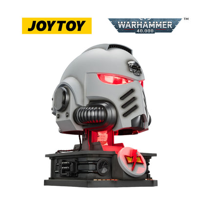 JOYTOY Warhammer 40,000: White Scars Mk X Helmet and Display Stand (1/1 Scale) Preorder