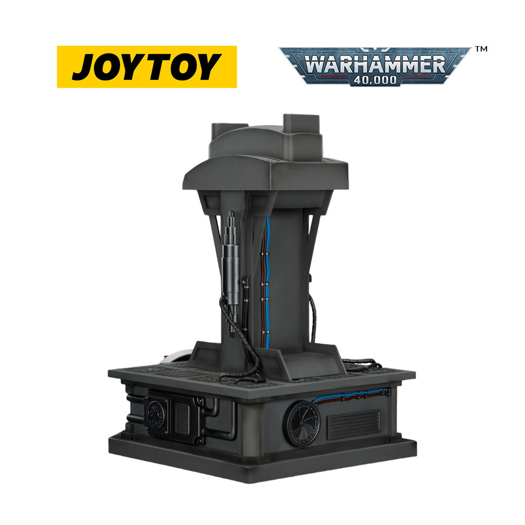 JOYTOY Warhammer 40,000: White Scars Mk X Helmet and Display Stand (1/1 Scale) Preorder