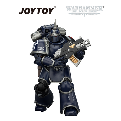 JOYTOY Warhammer The Horus Heresy - Night Lords, MKIII Tactical Legionary with Bolter and Bolt Pistol (1/18 Scale) Preorder