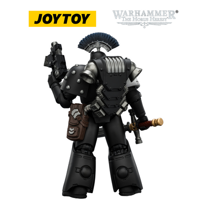 JOYTOY Warhammer The Horus Heresy - Raven Guard MkVI Sergeant with Power Sword, Bolter and Plasma Pistol (1/18 Scale)