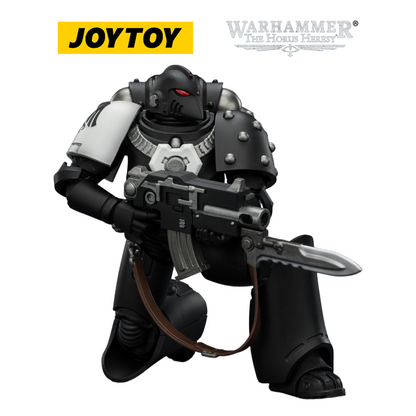 JOYTOY Warhammer The Horus Heresy - Raven Guard MkVI Sergeant with Power Sword, Bolter and Plasma Pistol (1/18 Scale)