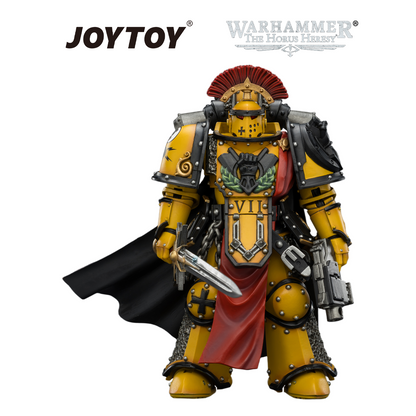 JOYTOY Warhammer The Horus Heresy - Imperial Fists, Legion Praetor in MkIII Armour (1/18 Scale) Preorder