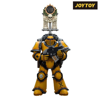 As shown JoyToy Warhammer The Horus Heresy Action Figure - Imperial Fists, Legion MkIII Tactical Squad Legionary with Legion Vexilla (1\/18 Scale)