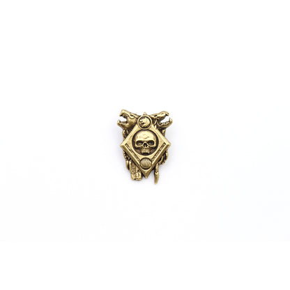 Warhammer 40,000 Space Wolf Artifact Pin Badge